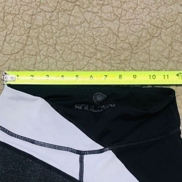 SoulCycle wheel leggings size XS……..707 - Picture 5 of 10